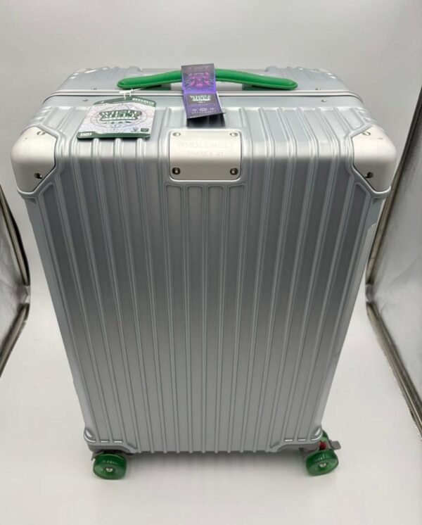 WHOLE MELTS SUIT CASE PHASE 5 DISPOSABLE